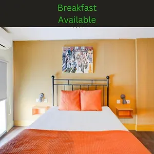 hotellátogatás